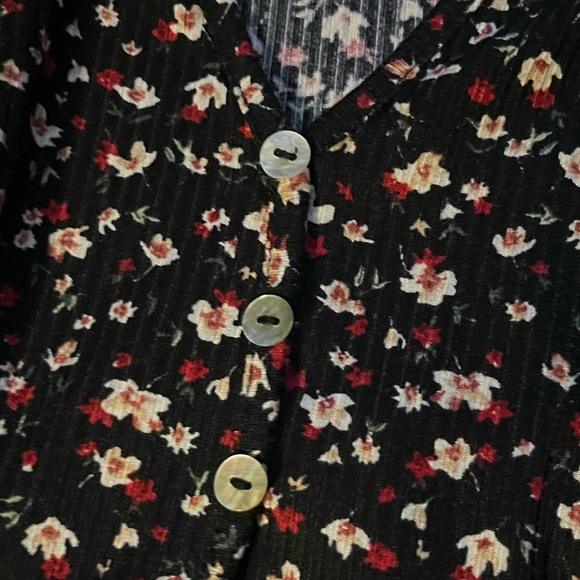 Jessica Simpson cottagecore floral dress button up Vneck with ruffle cap sleeve - Picture 3 of 4